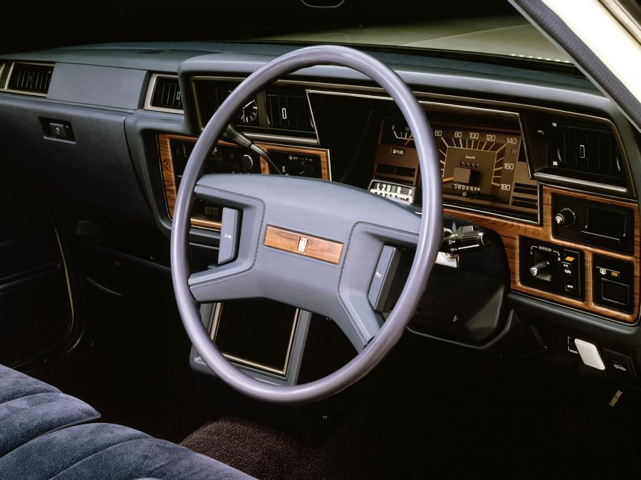  Toyota Crown Super Saloon Sedan 1979 года  (фото 2 из 4)